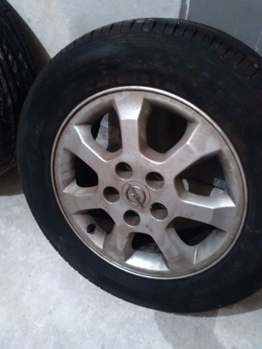 Джанти за Опел Зафира 15" и летни гуми Goodyear 195 / 65 R15