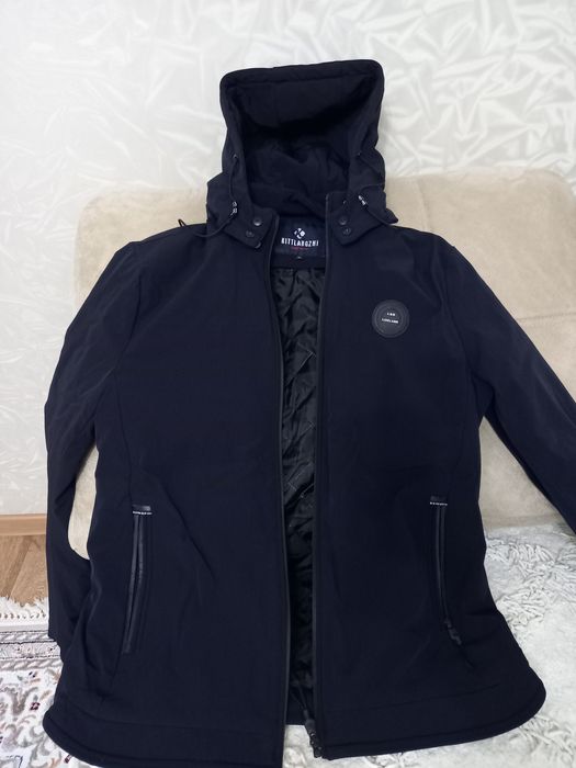 Демисезонная куртка на подростка