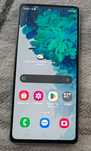Смартфон Samsung Galaxy S20 FE