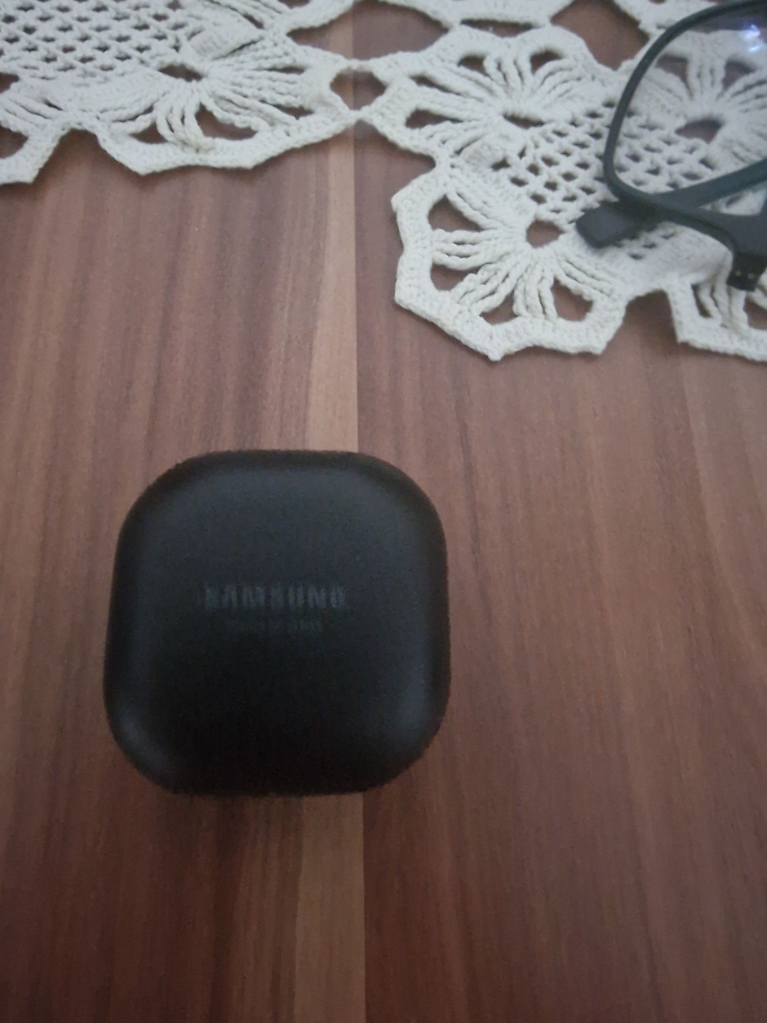 Vând  casti Samsung  wireless