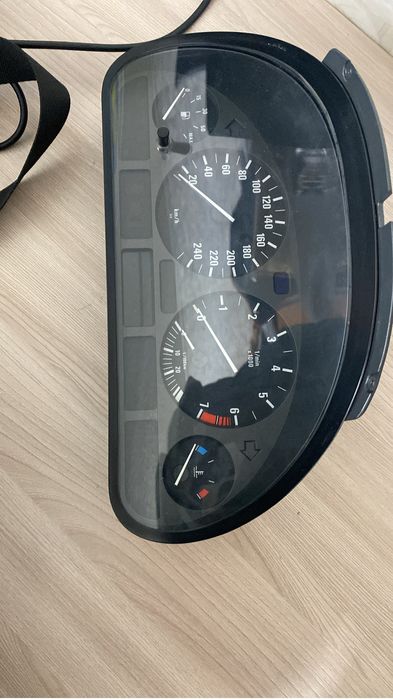 Проборная панель bmw e39