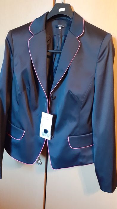 Ново дамско сако