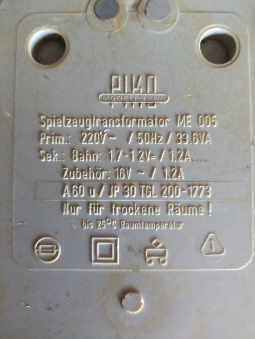 Transformator pentru trenulet electric toate scările piko Fz1