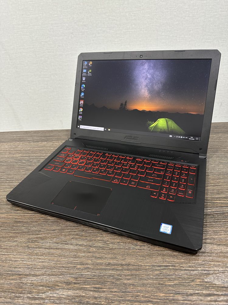 Мошный 8-ми ядерный ASUS Tuf Gaming FX 504G, для игр и графики