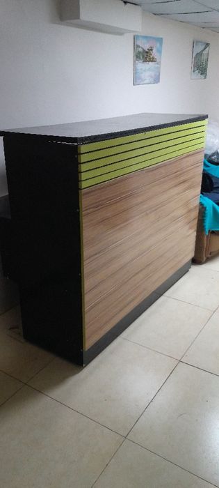 Продам барную  стойку.