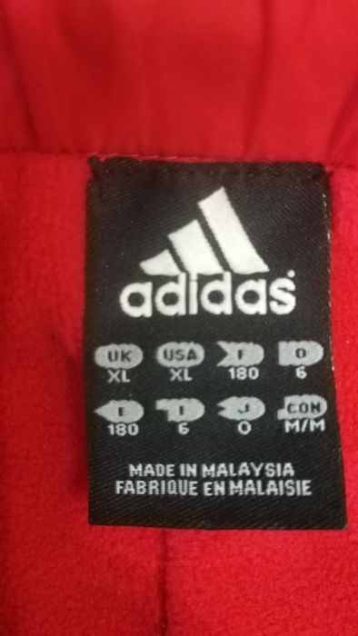 Женские спортивные бриджи Adidas. Малайзия. Оригинал. Размер М. (48).