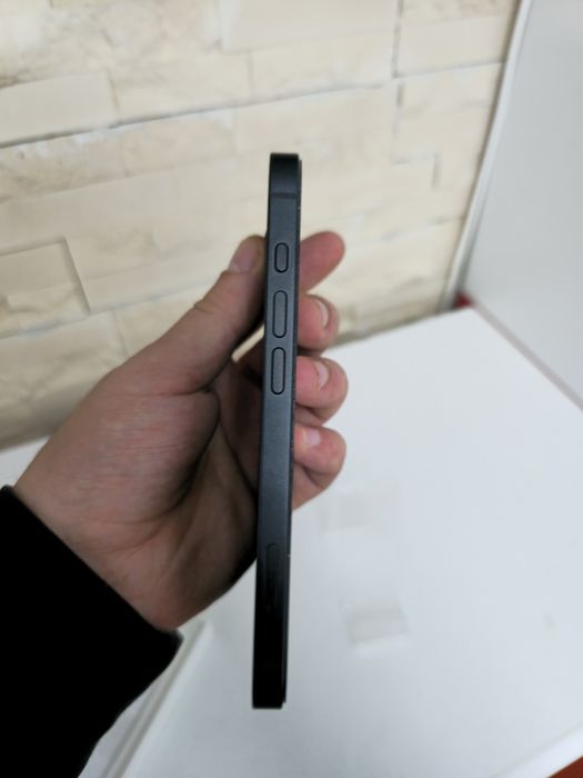 Iphone 16E 128GB / 100% ( nu se reseteaza )