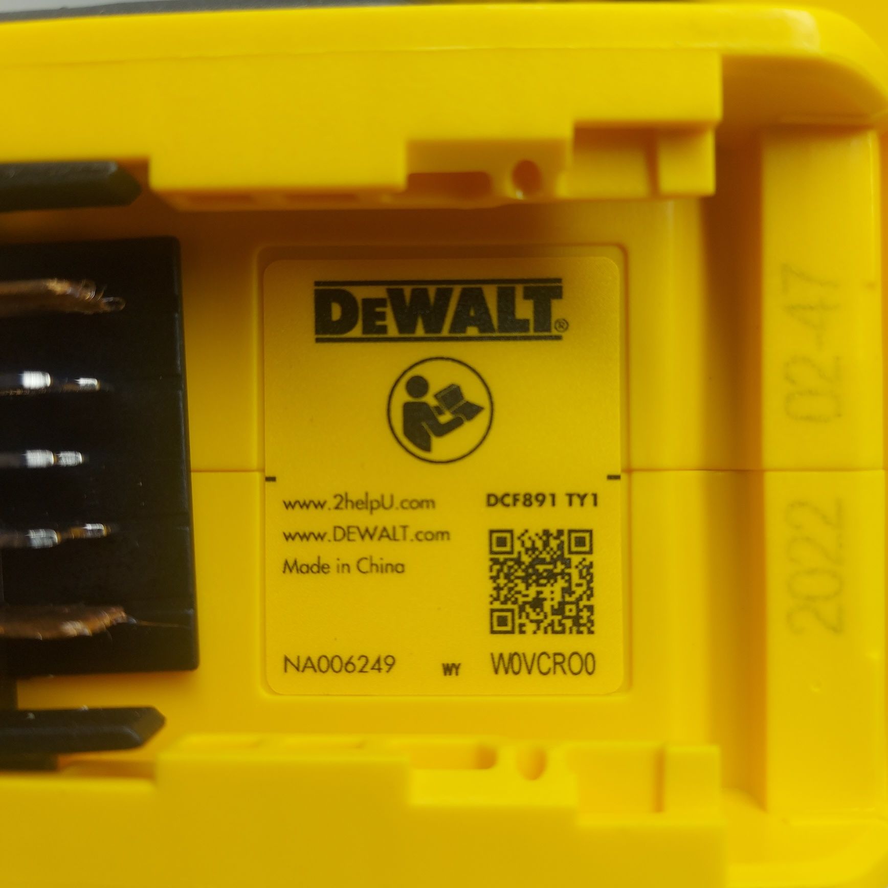 Мощен гайковерт Dewalt DCF891N