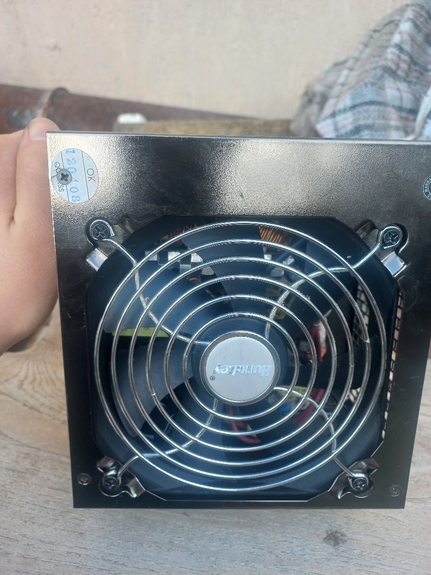 Блок питания Huntkey 450W