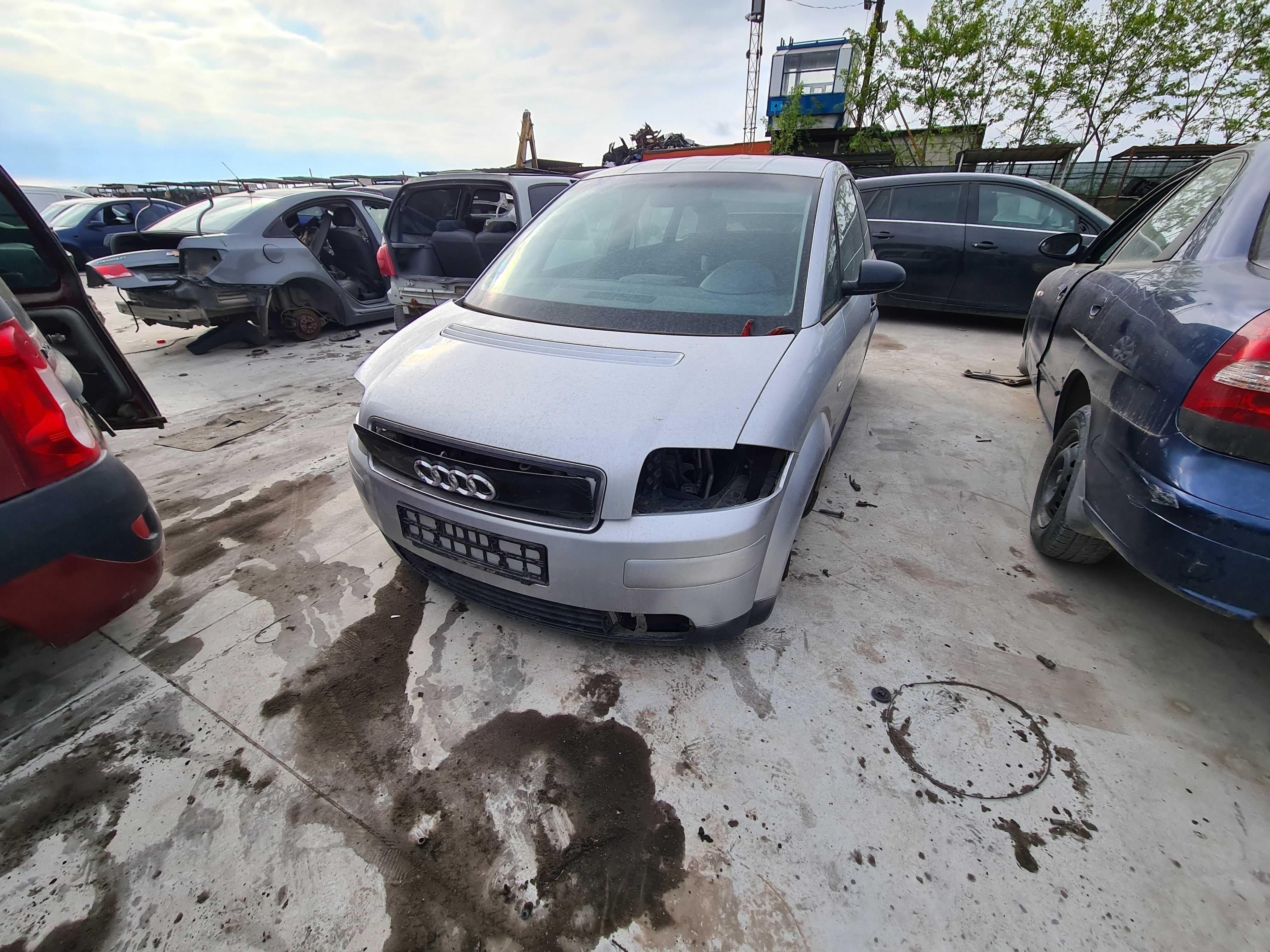 Dezmembram audi a2