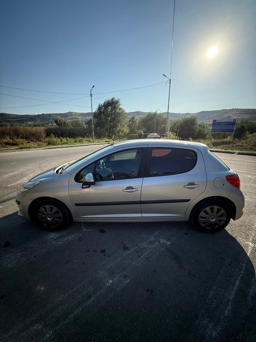 Peugeot 207 2009
