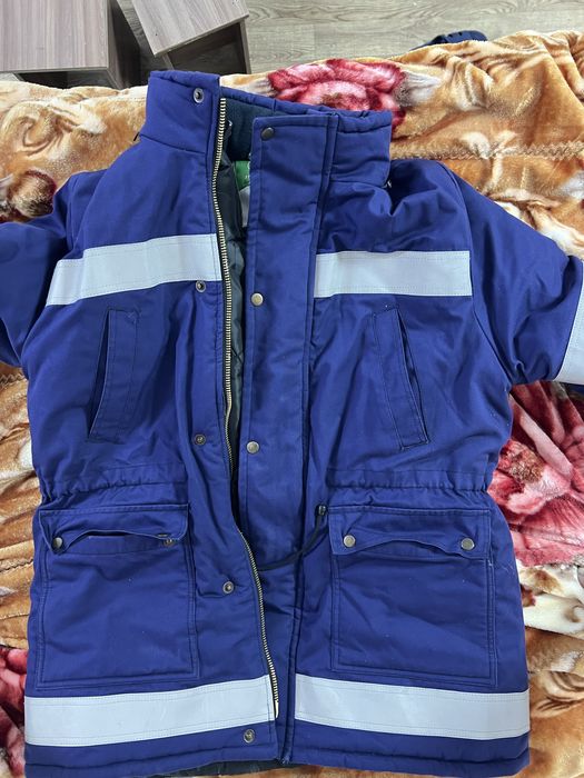 Продаю почти новую спецовку