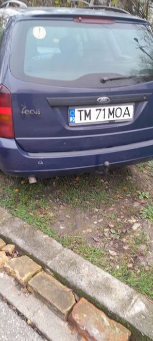 Vand ford focus break 2001