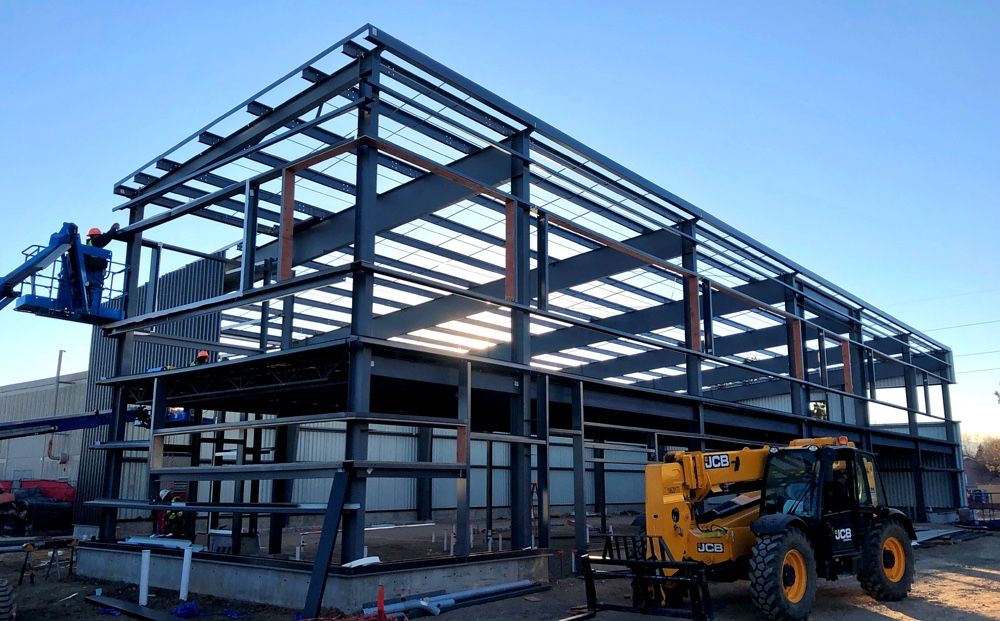 • Construim Hale Metalice pe comanda oriunde