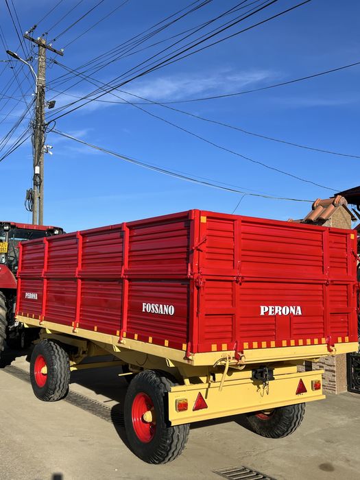 Remorca basculabila Perona 3 parți nu Medgidia