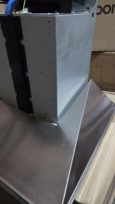 Абсорбатор  AEG 60см