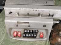 Стара сметачна машинка