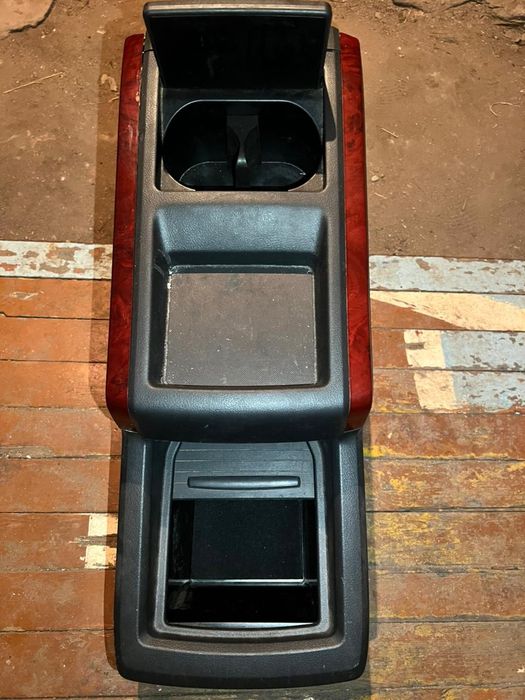 На Альфард минивэн