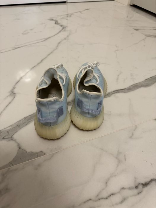 Yeezy 350 V2 Mono ice 44