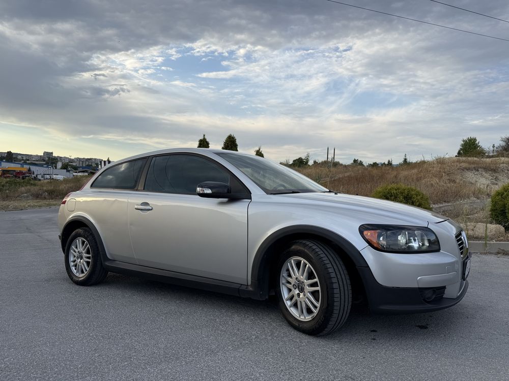 Volvo c30 1.8 бензин