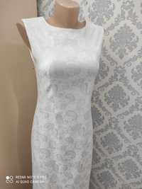 Шикарное новое белое классическое платье футляр
