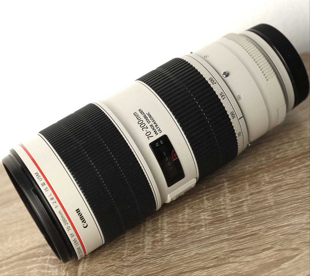 Obiectiv Canon 70-200 III USM