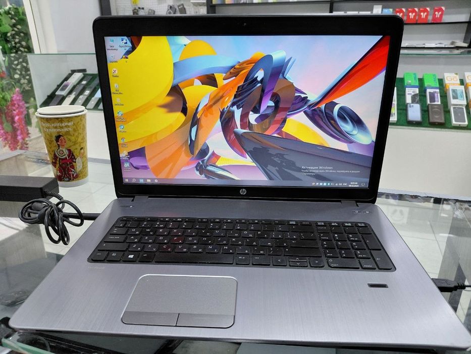 Hp probook intel i5 ssd 17.3 gigant