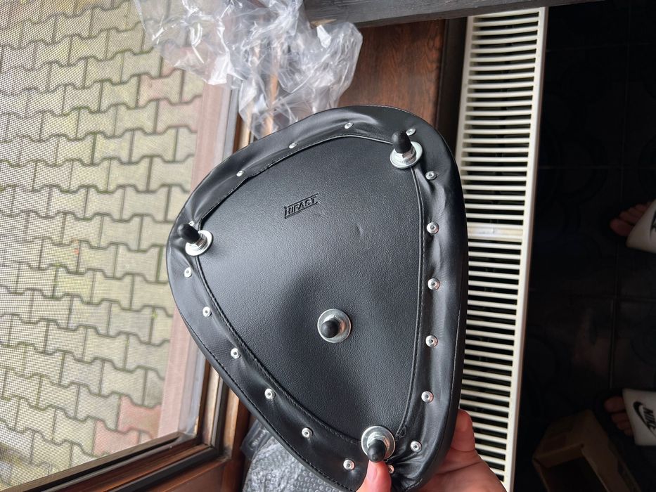 Scaun/șa moto bobber/custom