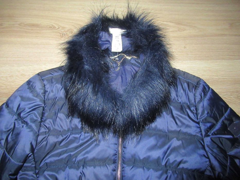 LIU JO--СТРАХОТНО Елегантно топло яке--38 S/M номер