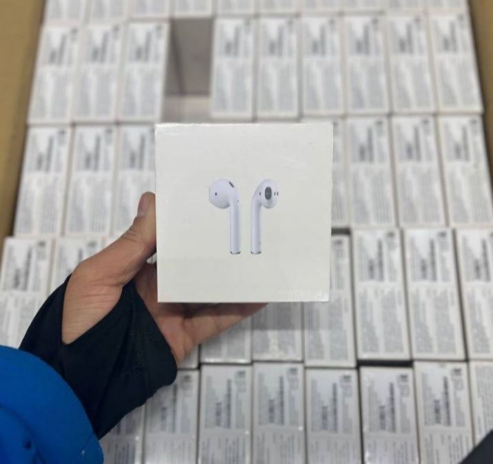 Наушники airpods