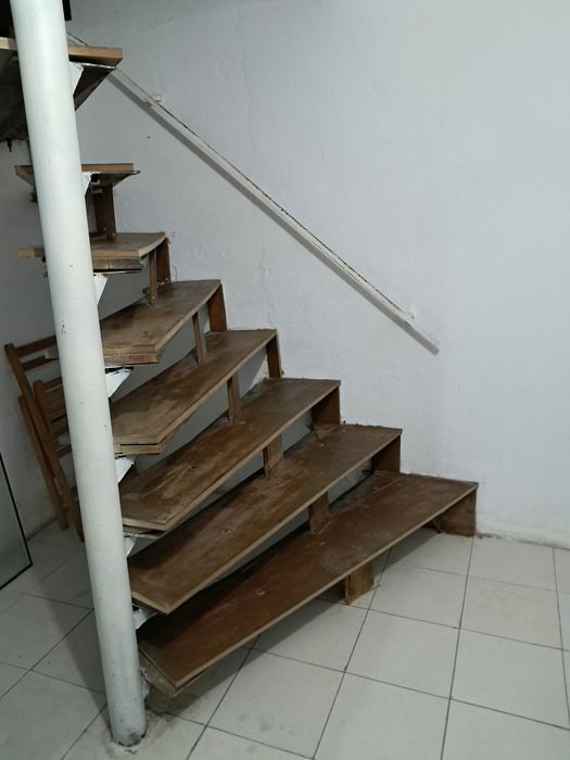 Етаж от къща под наем