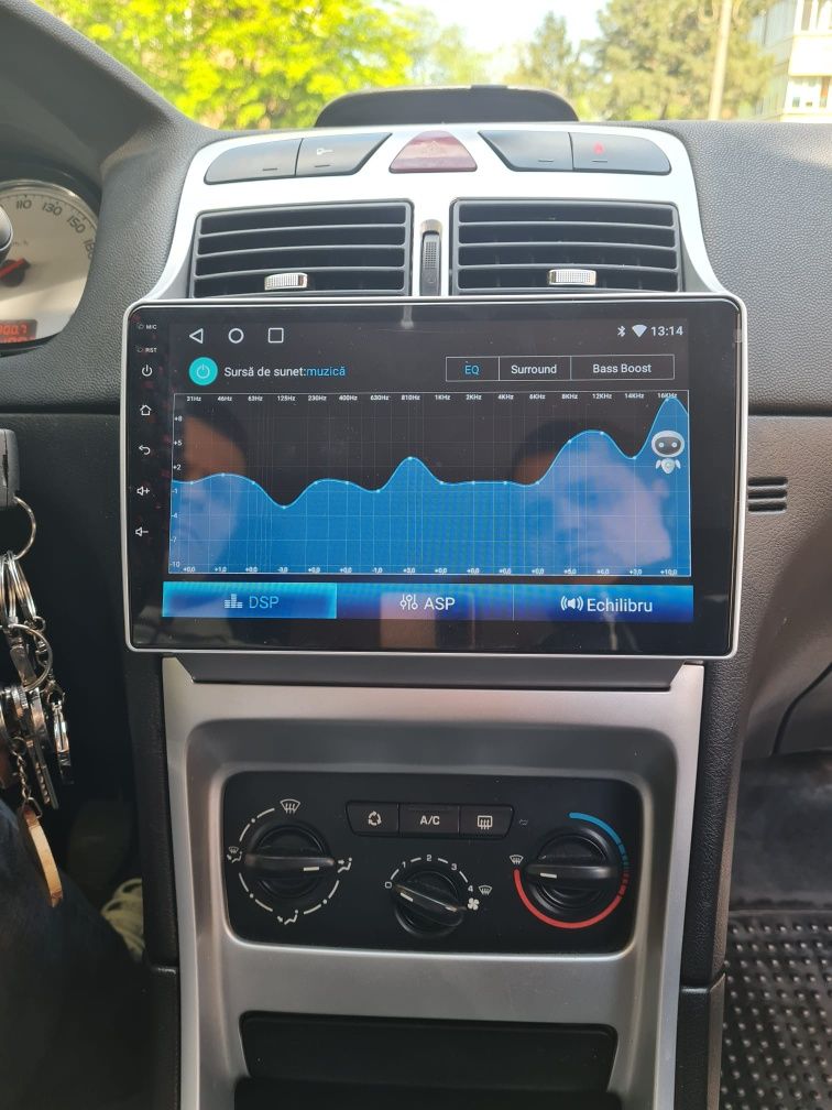 Navigație Android tip tableta 9 inch dedicată  Peugeot 307