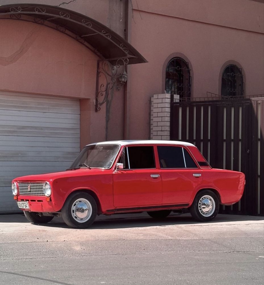 Vaz 21011 jiguli 21011