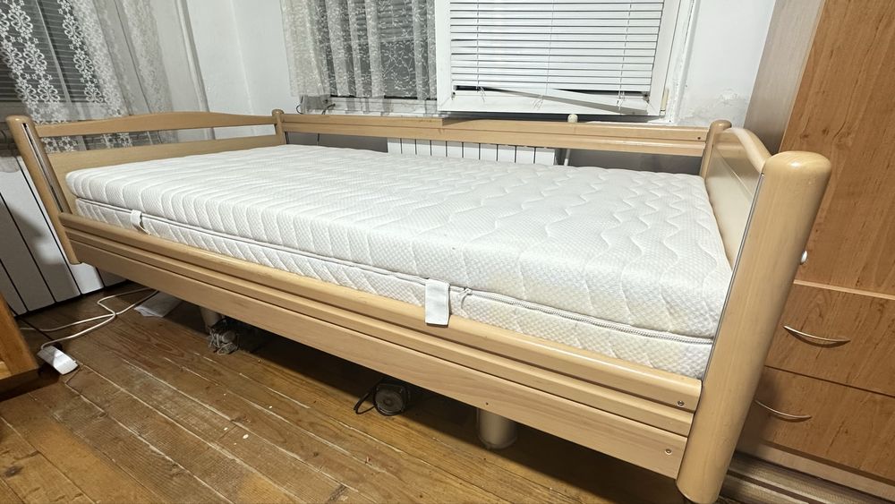 Електрически отропедично болнично легло