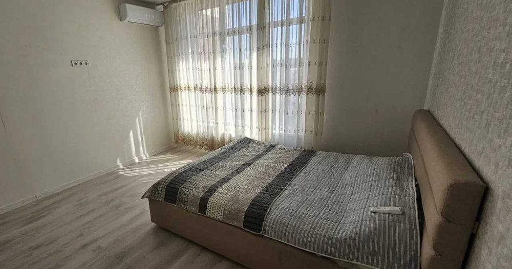 Двустаен имот в кв.Толстой