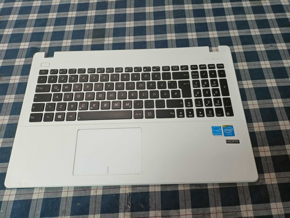 Elemente  Asus R512C R512M F551M