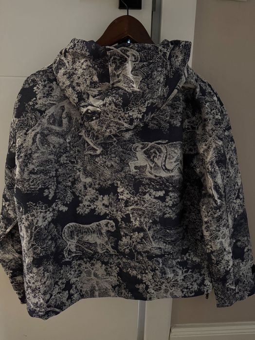 Комплект на Dior