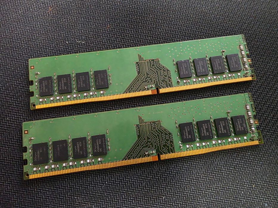 Memorie 16GB DDR4 2400 MHz Hynix, kit 8gb x 2