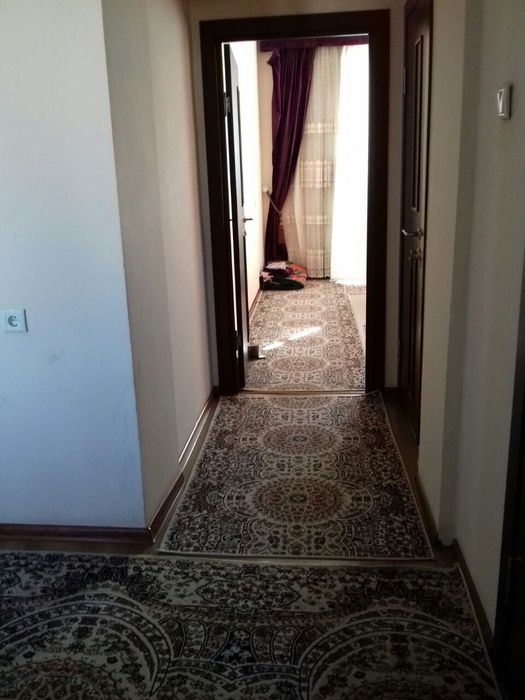 Uy sotiladi 3 xonali