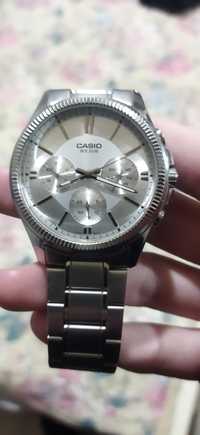 Продам часы Casio WR50M