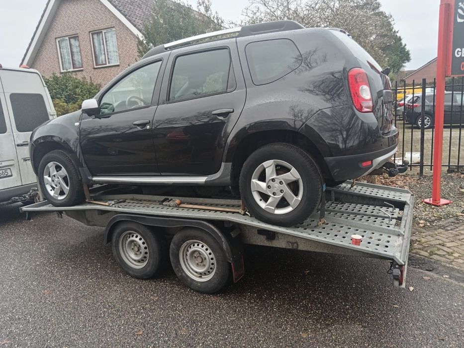 Dacia Duster 1.6 16V 105cp E5 2012 , 4x2 2WD, 205 k, Piele, Aniversare