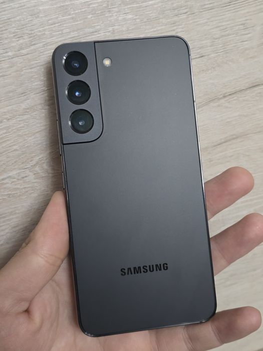 Samsung S22   2 simkartalik