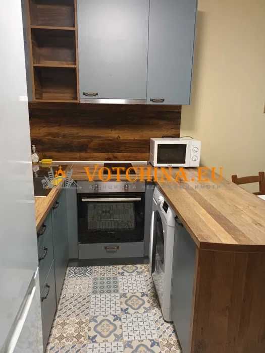 Продава се Двустаен апартамент в Варна, м-т Траката - 60 кв.м за 2575 €/кв.м - Снимка #1