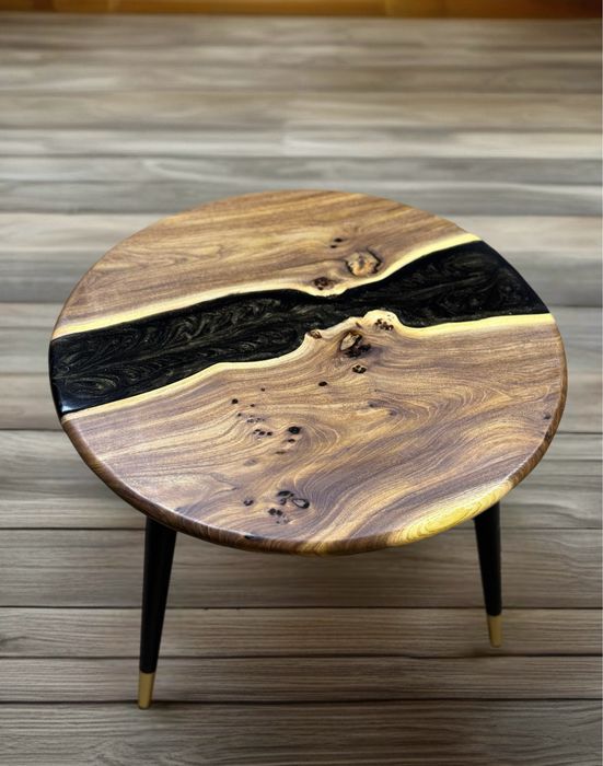 Журнальный столик