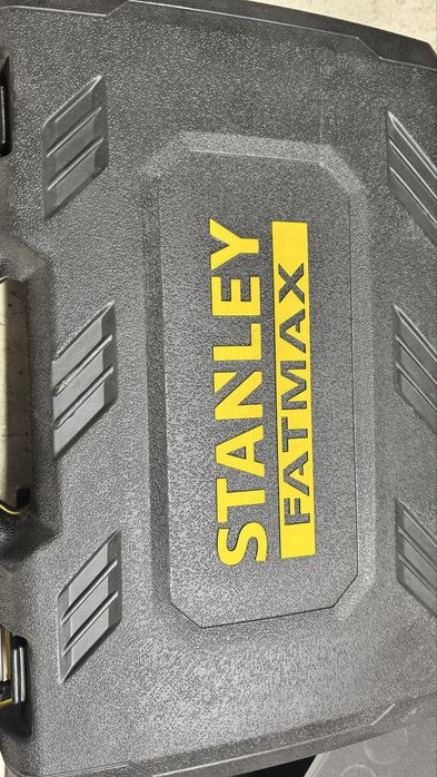 Продам профессиональный набор инструментов