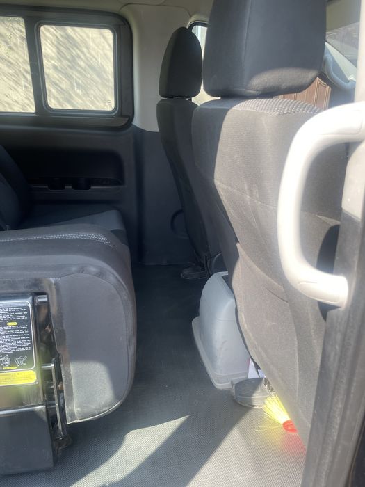 Mikro Aftobus xizmati Zakaz sayohat va ziyorat uchun mikroaftobus