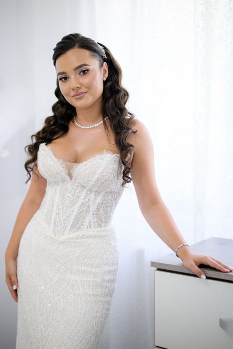 Vand rochie de mireasa