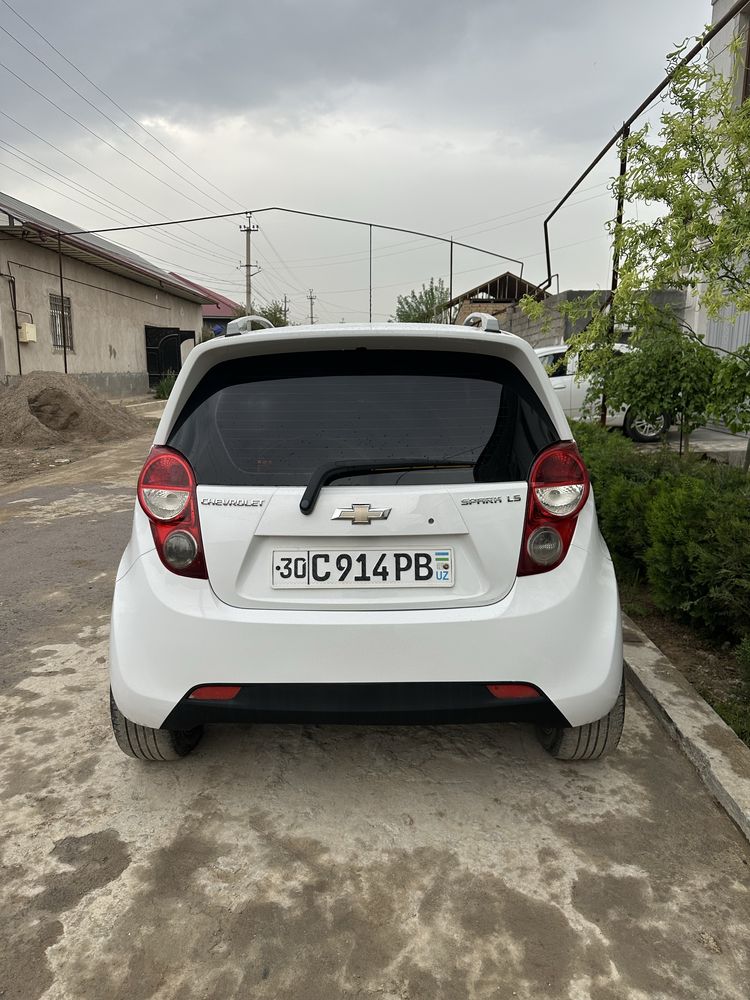 Chevrolet Spark 2011-yill