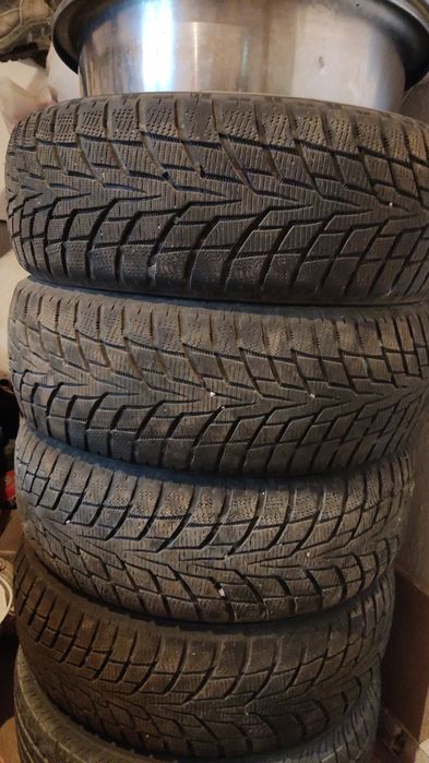 Зимняя резина 205 60 R16