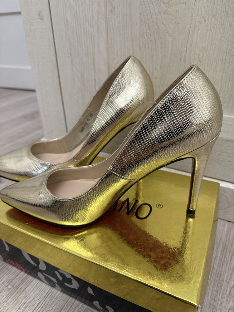 Pantofi stiletto | NOI
